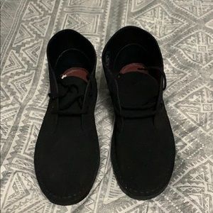 NEW CLARKS SHOES